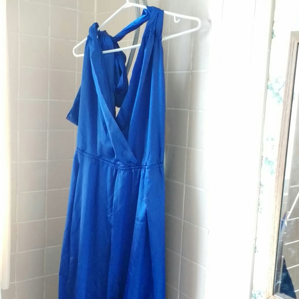 NWT Beautiful Blue Long Dress with a long sash to